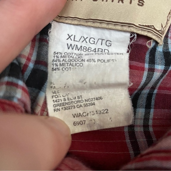 Wrangler western snap short sleeve red shirt size medium - Picture 3 of 5